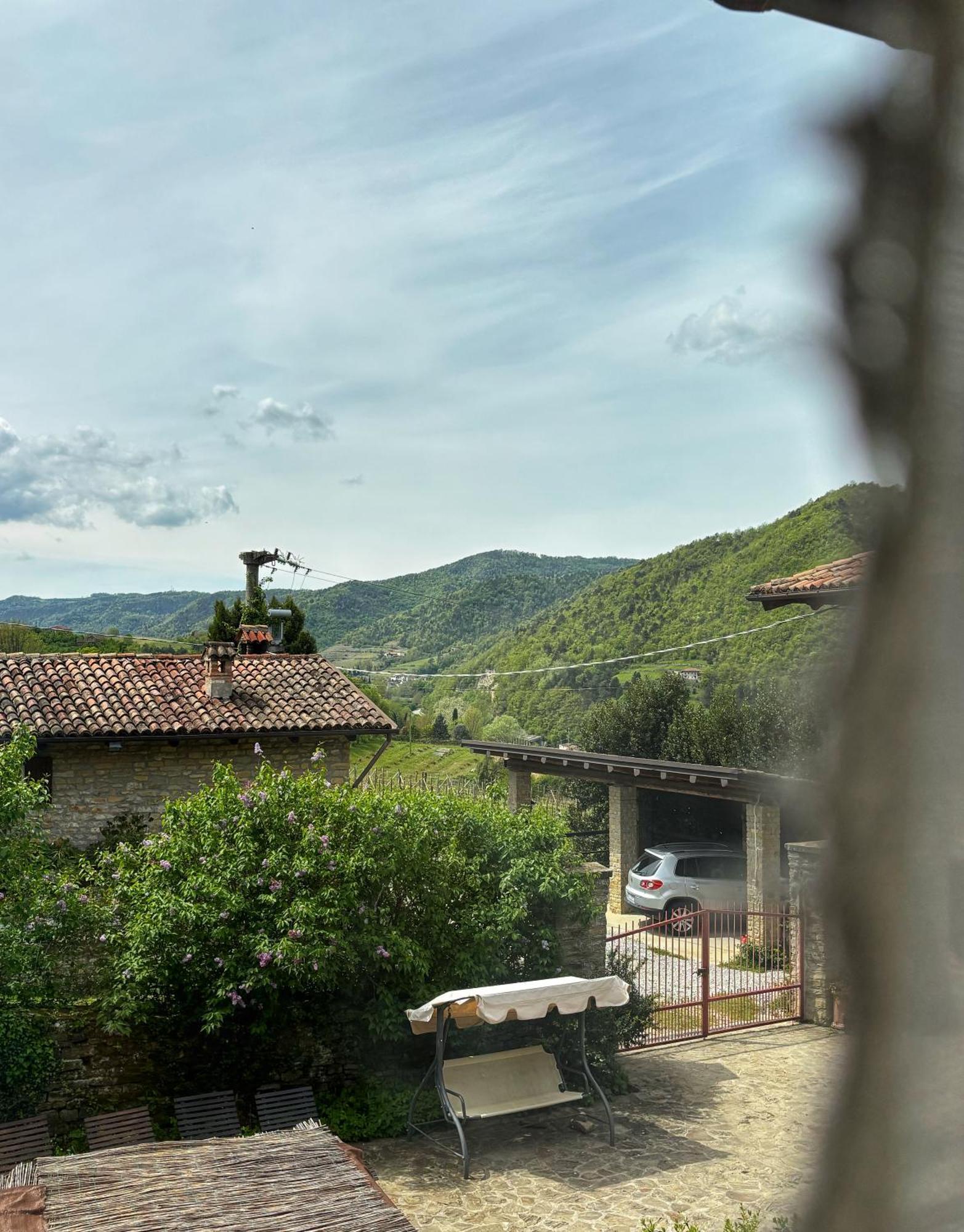 Agriturismo Tenuta San Giuseppe Cossano Belbo ภายนอก รูปภาพ