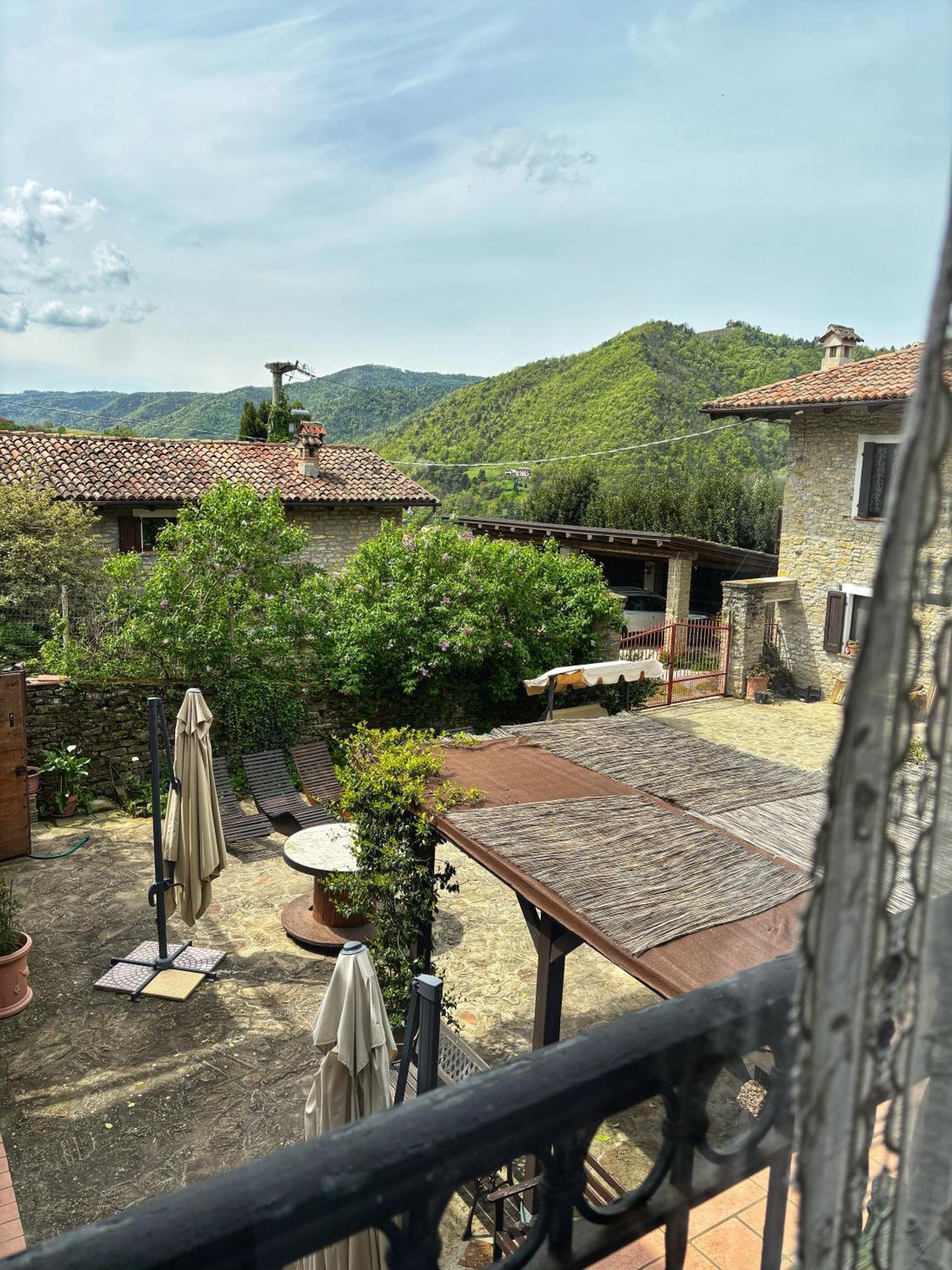 Agriturismo Tenuta San Giuseppe Cossano Belbo ภายนอก รูปภาพ