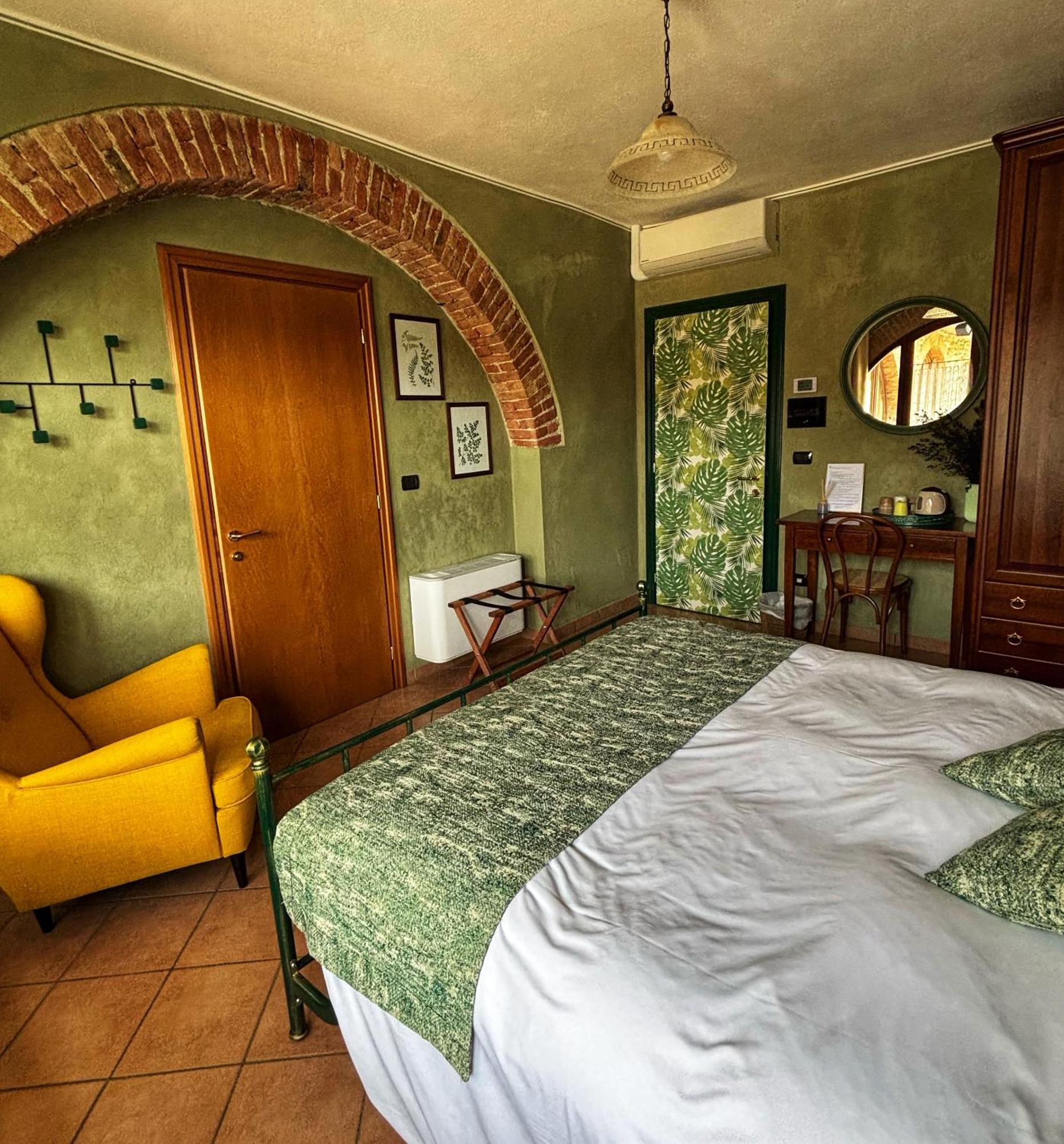 Agriturismo Tenuta San Giuseppe Cossano Belbo ภายนอก รูปภาพ
